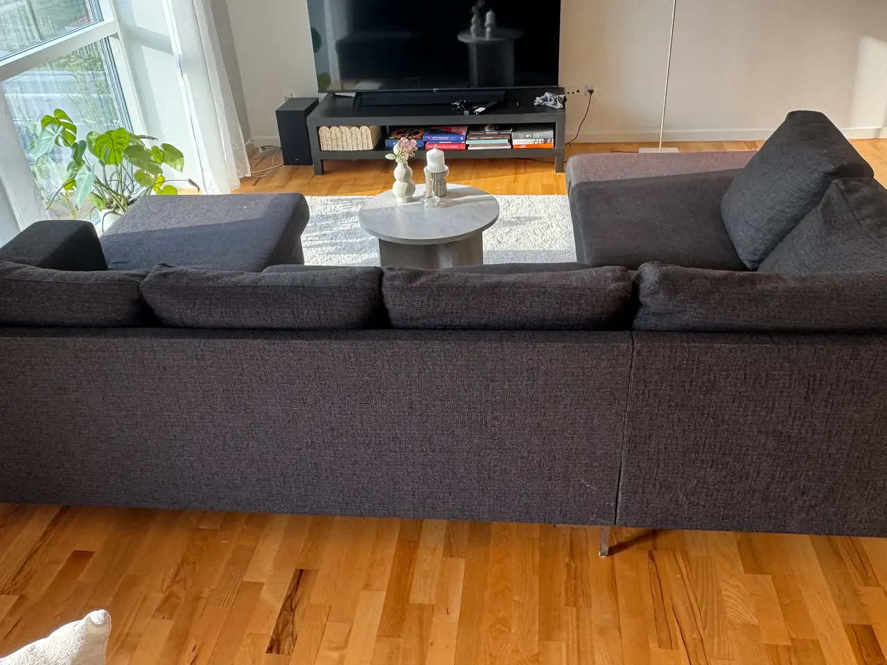 Billede 3 - Mørkegrå sofa sælges - skal afhentes hurtigt