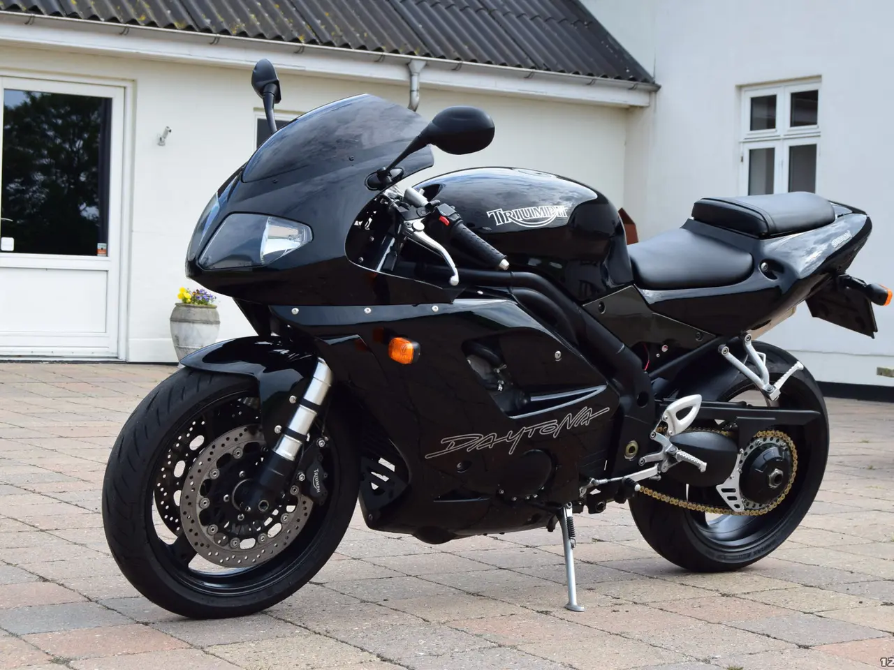 Billede 11 - Triumph Daytona 955i Naked bike