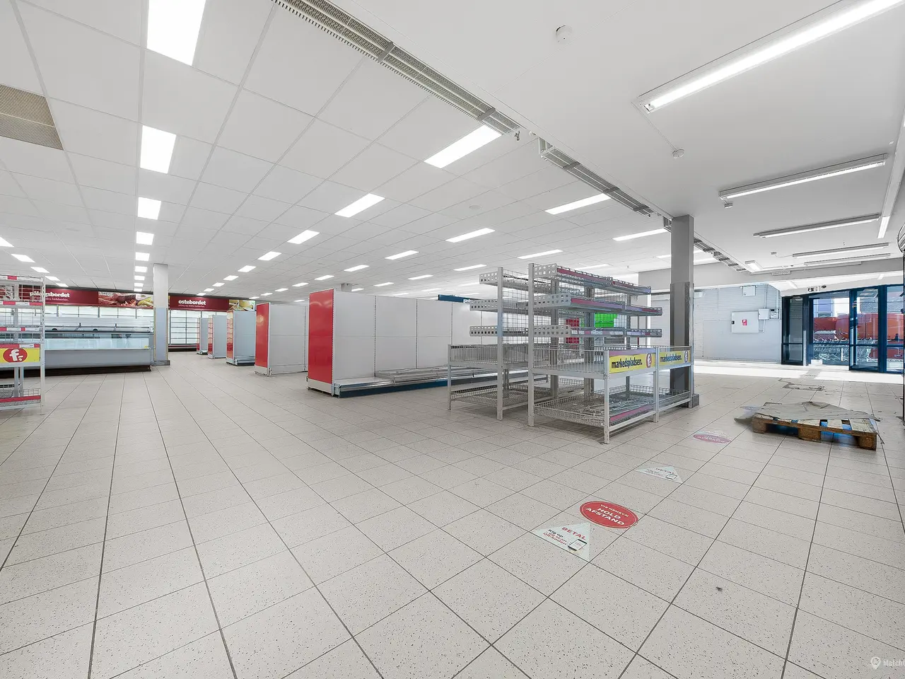 Billede 3 - Stort butikslokale til leje på Energivej