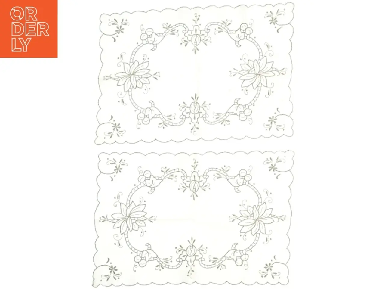 Billede 3 - Broderede duge (str. 47 x 31 cm)