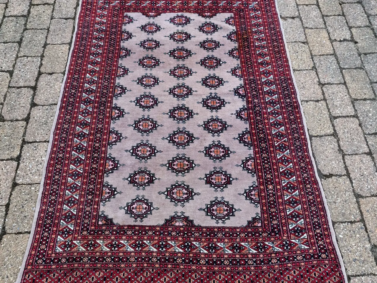 Billede 1 - Fint vintage tæppe.