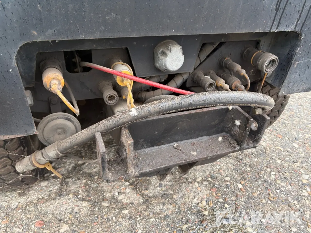 Billede 6 - Redskabsbærer LM Trac 385