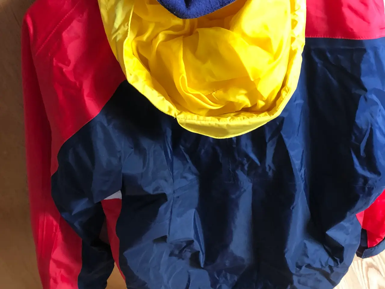Billede 2 - Regnjakke M/L.