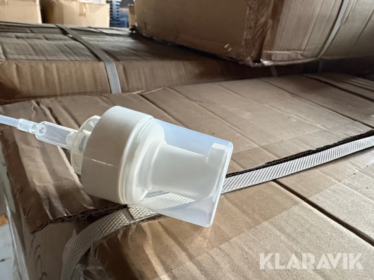 Billede 11 - Stort parti med skumpumper 42/410 foam pump with cover - 13 paller/ 105.000 styk