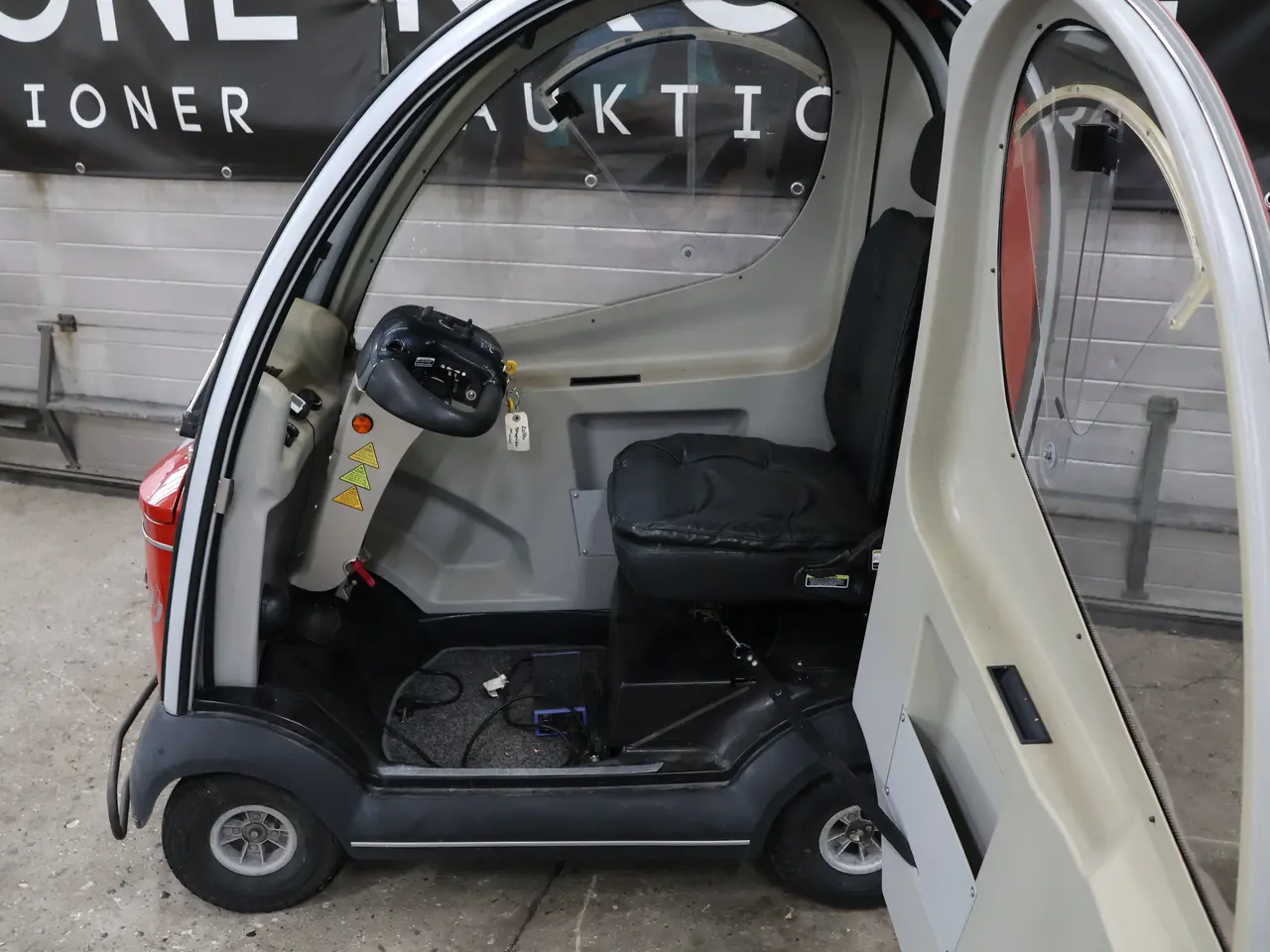 Billede 9 - 4 Hjulet Minibil De Luxe m/Webasto oliefyr / lader