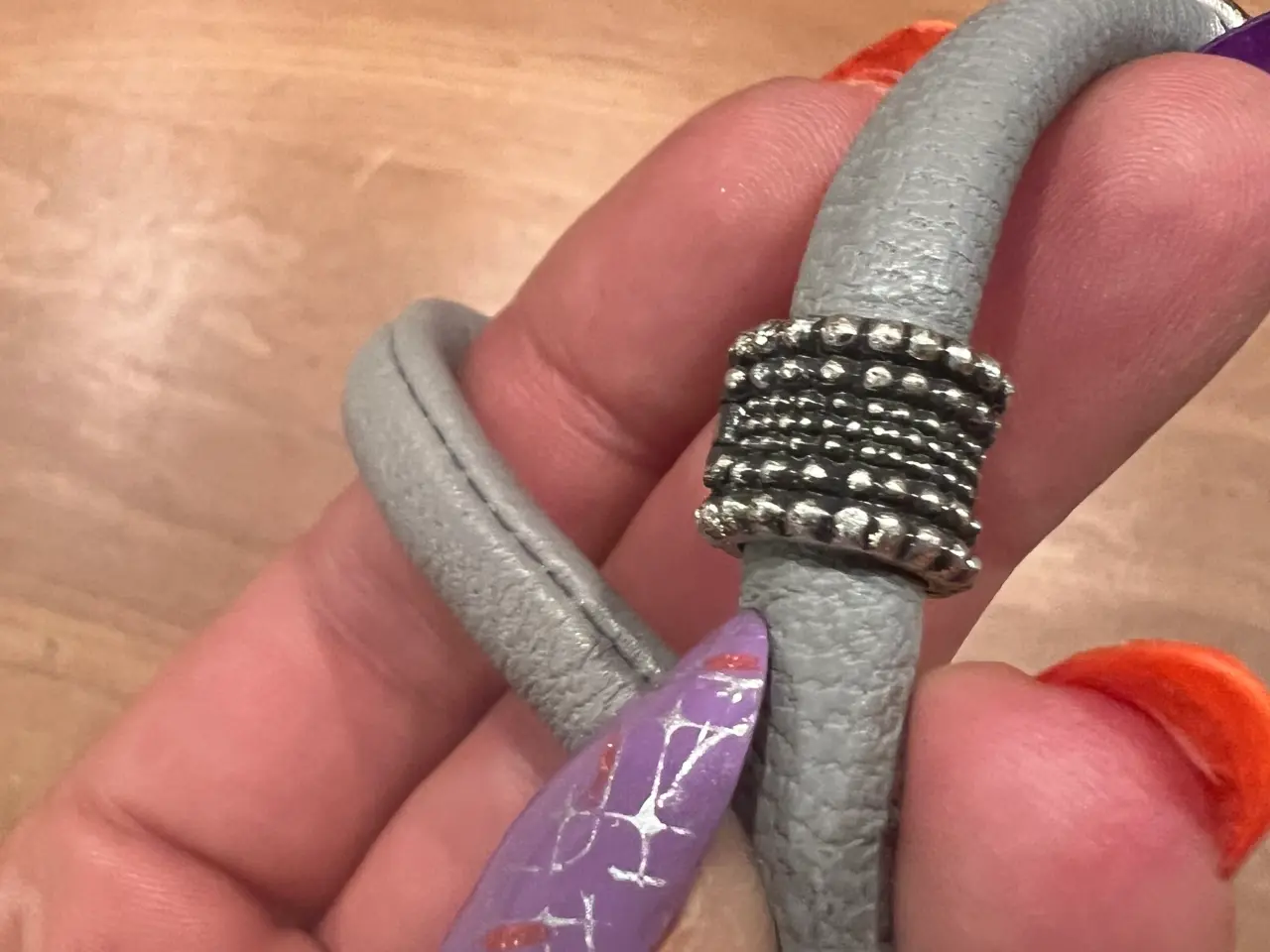 Billede 4 - Smukt pilgrim armbånd med 3 charms