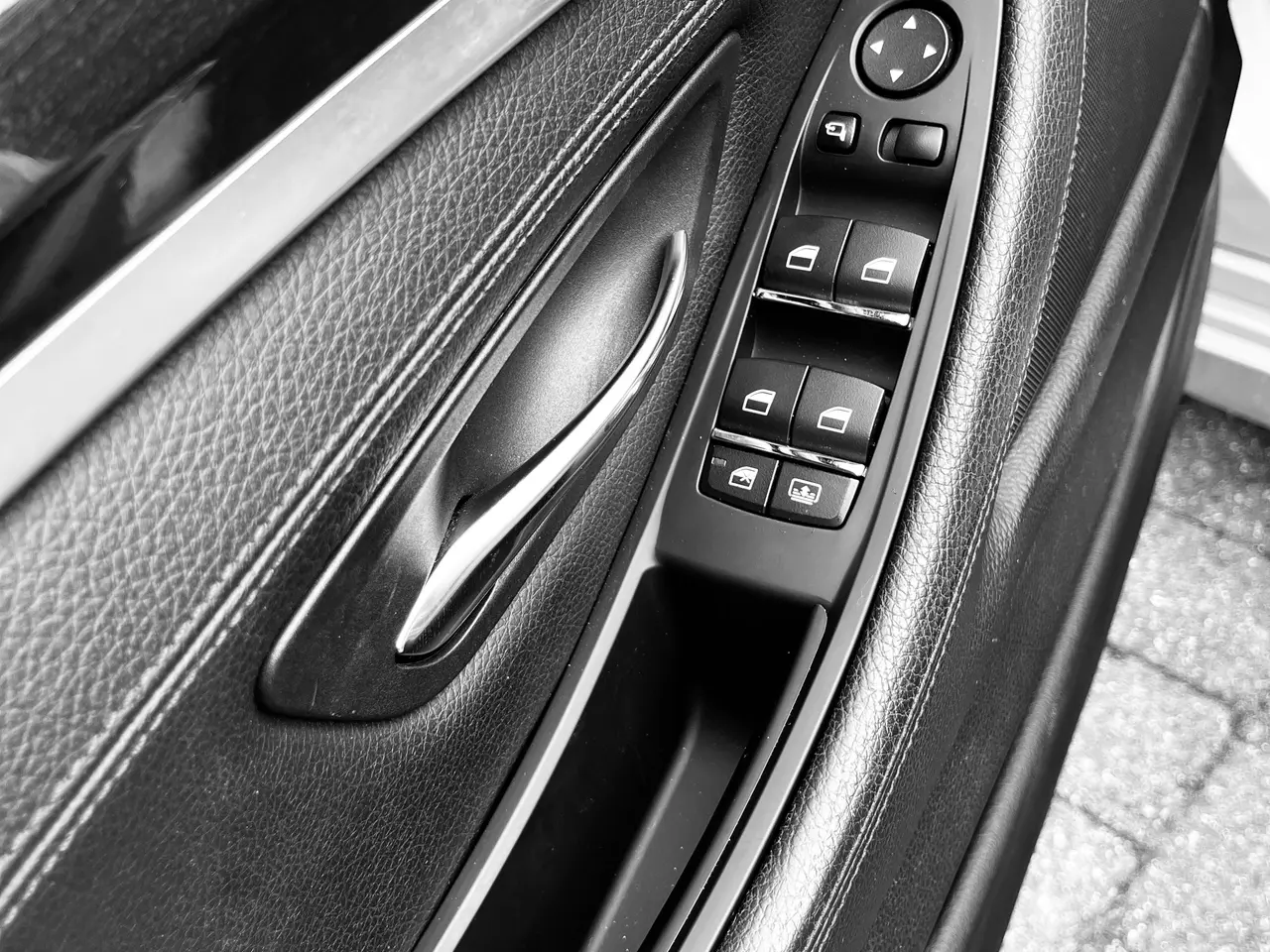 Billede 8 - BMW 325 D aut. - 3.0 - 204 HK 