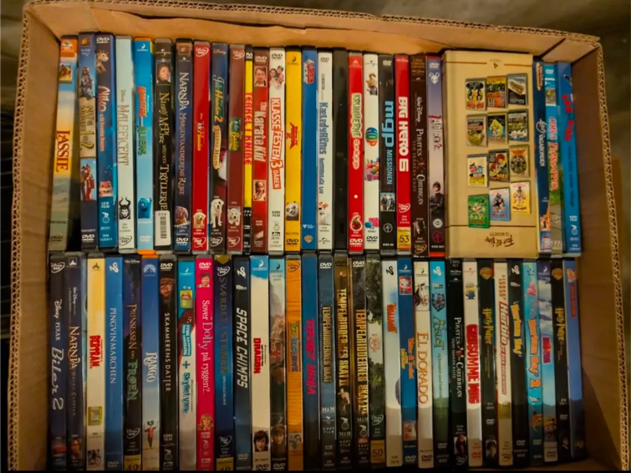 Billede 1 - DVD'er 15 kr stk