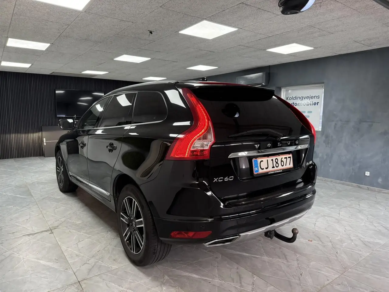 Billede 3 - Volvo XC60 2,0 D4 Summum 190HK 5d 8g Aut.