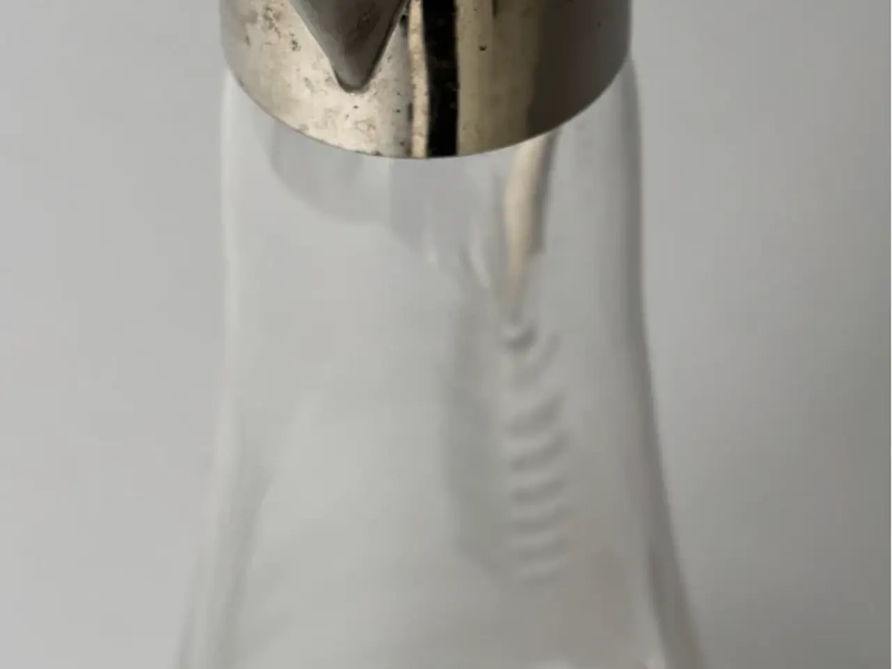 Billede 2 - Smuk antik vinkaraffel / claret jug i glas og meta