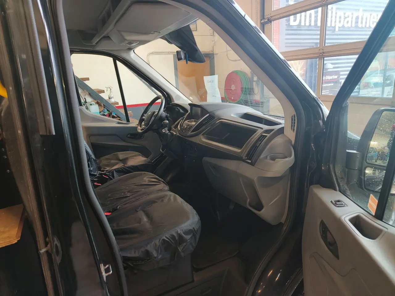 Billede 9 - Ford Transit 2,0 170 HK Udlejning