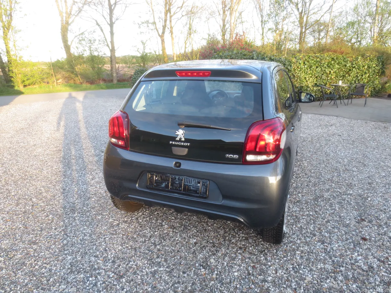 Billede 6 - Pæn Peugeot 108 1.0 E År 16 Nysynet. 