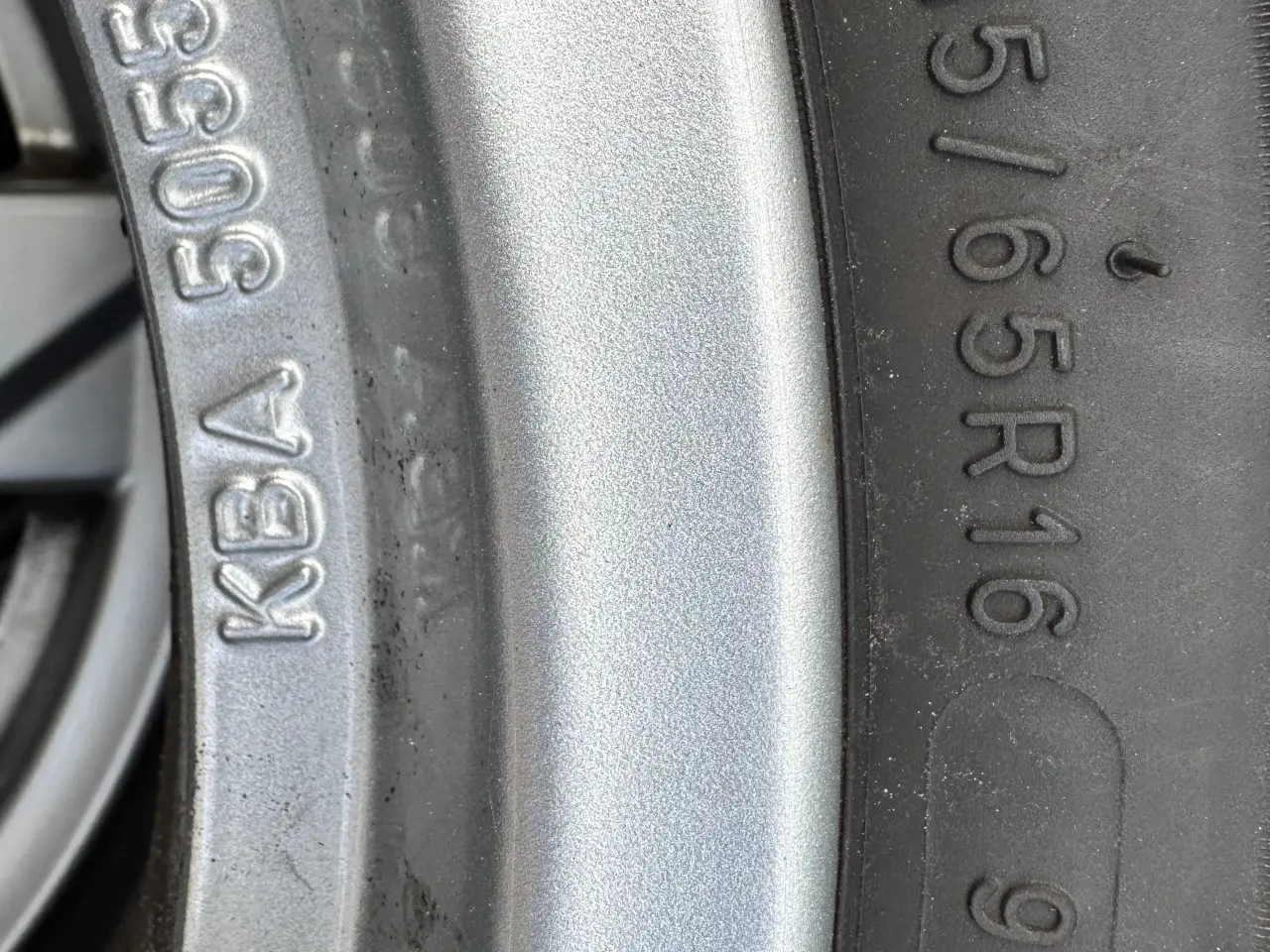 Billede 6 - 4 komplette Michelin vinterdæk m/RIAL alufælge (næ