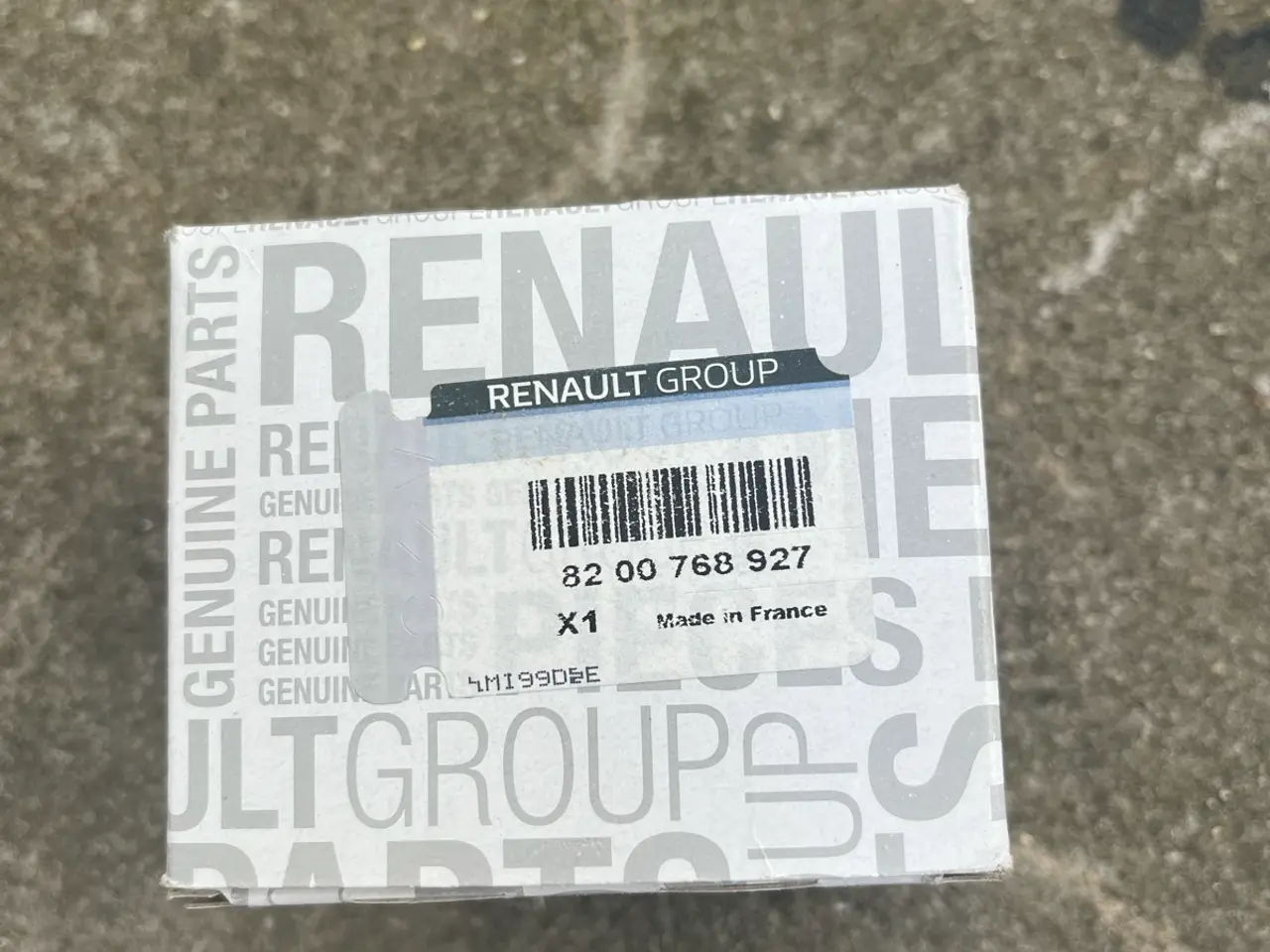 Billede 1 - Oliefilter til en Renault Megan