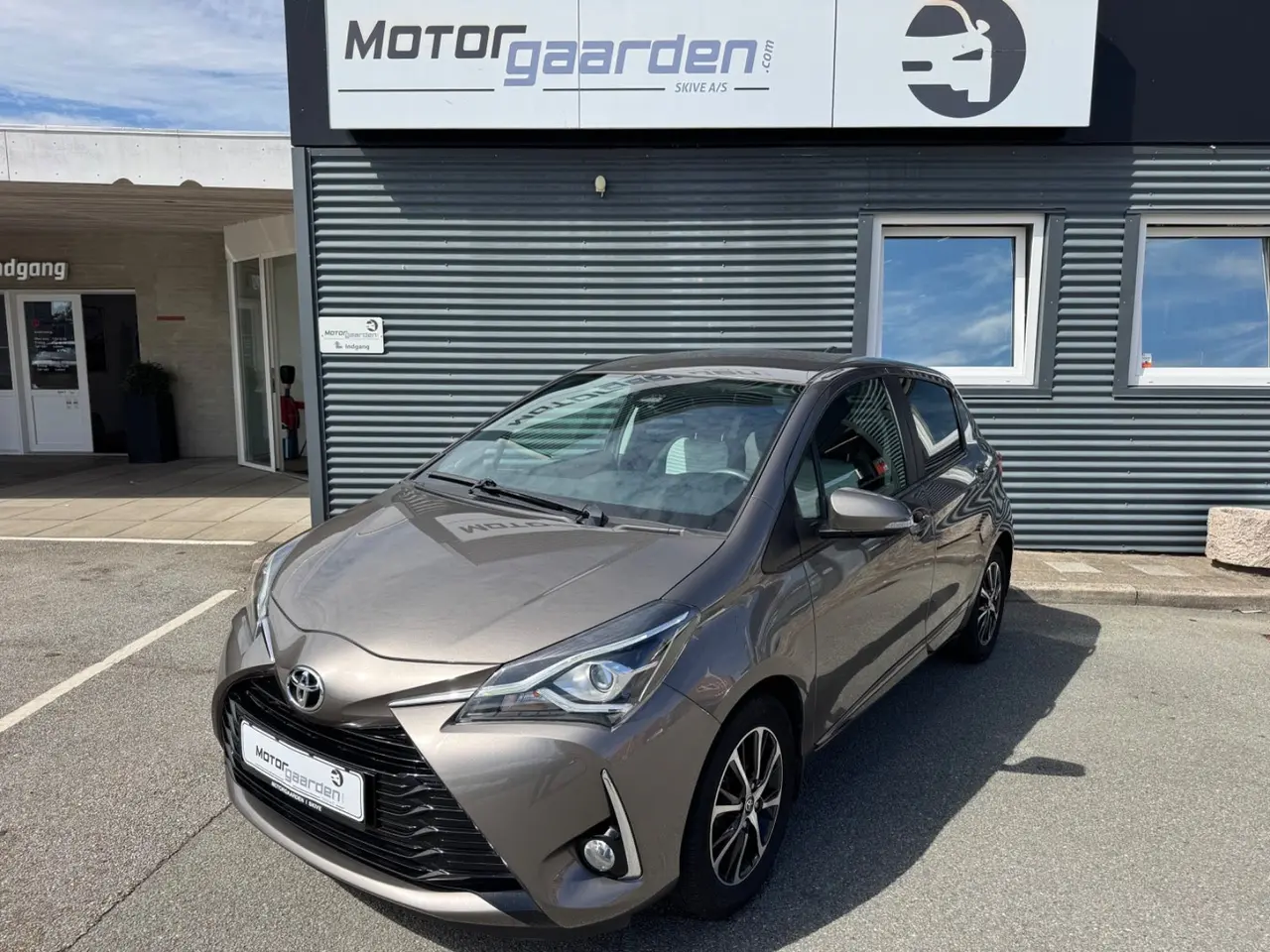 Billede 1 - Toyota Yaris 1,0 VVT-i T2 Limited
