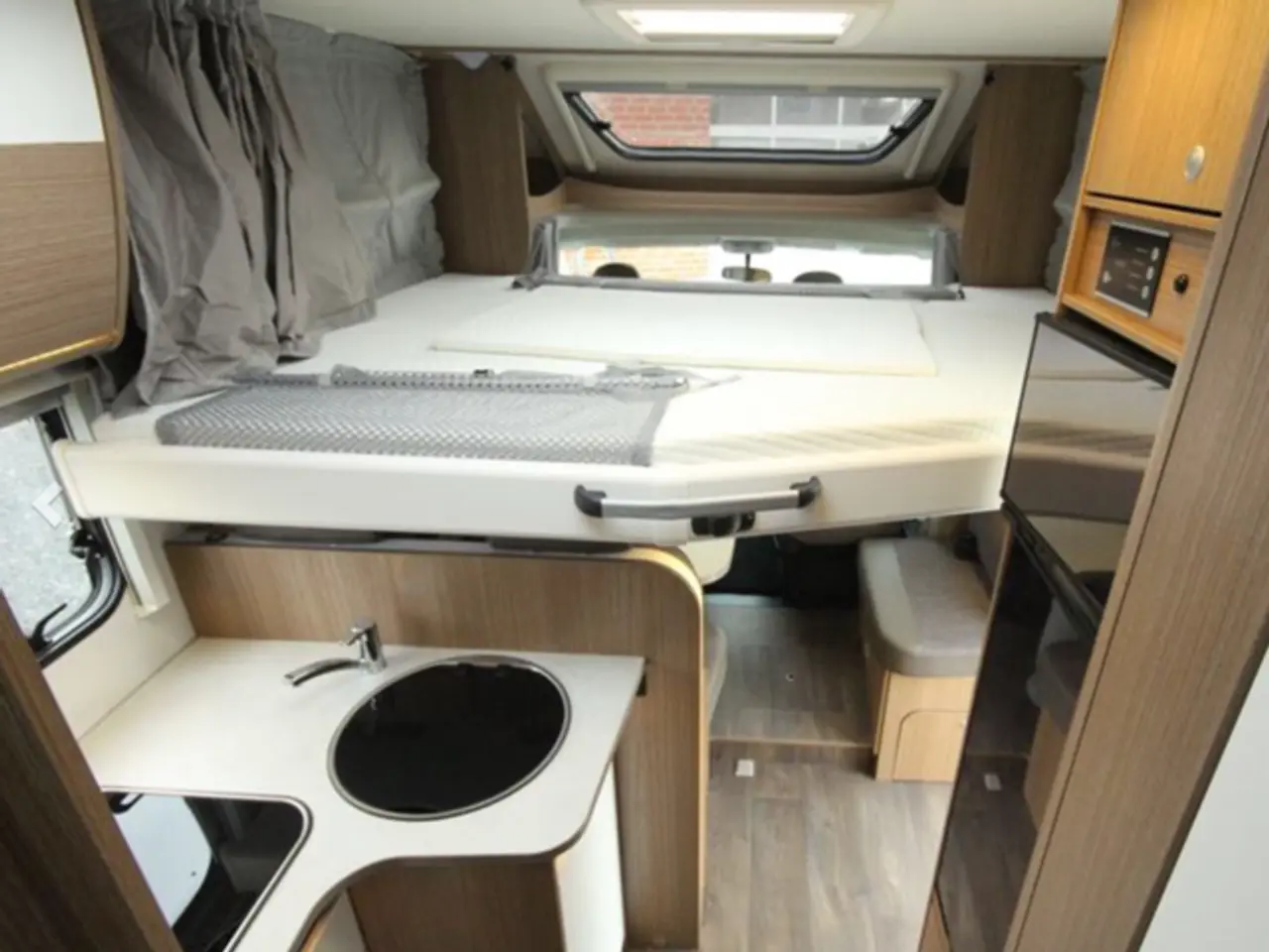 Billede 5 - Autocamper Carado t449