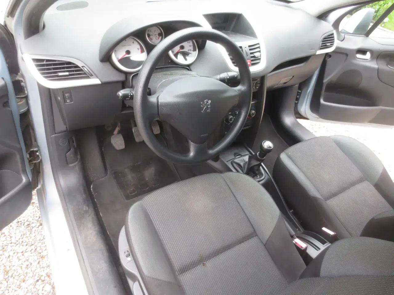 Billede 17 - Peugeot 207 1.6 HDI År 10. Uden syn.
