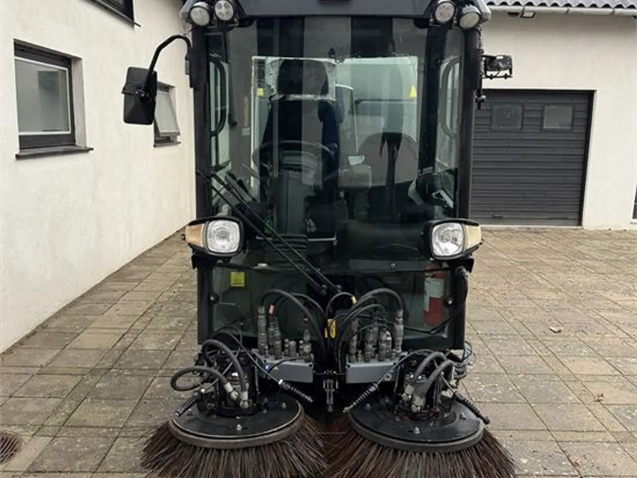 Billede 10 - Kärcher MC130 - Feje suge maskine / Sweeping suction machine - Video!!!