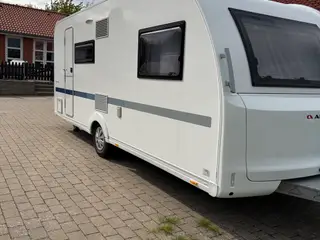 Campingvogn med tre køjer