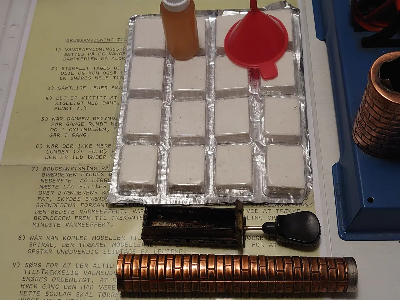 Billede 6 - Wilesco dampmaskine D6 incl. tabs, olie mm.