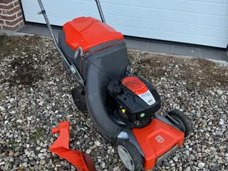 Husqvarna lc 48 v 650e