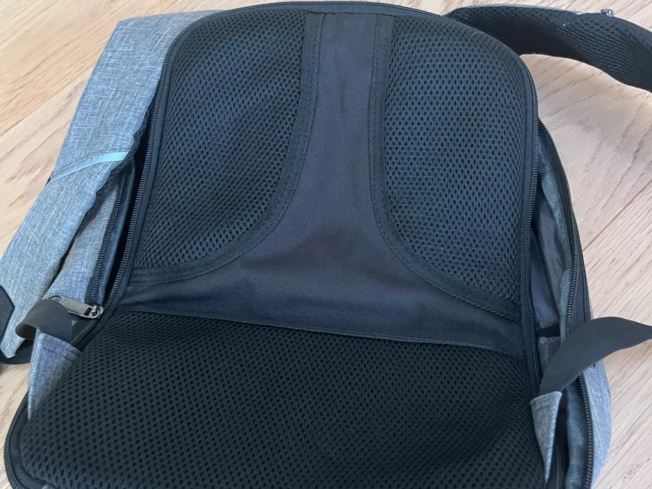 Billede 2 - Helt ny rygsæk!