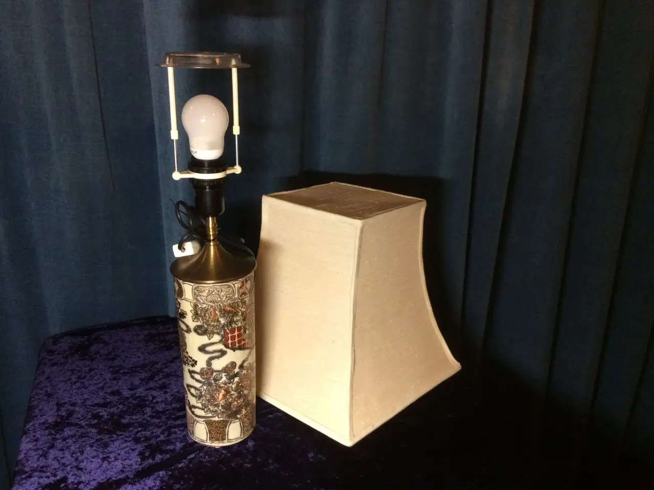 Billede 3 - Kinesisk lampe