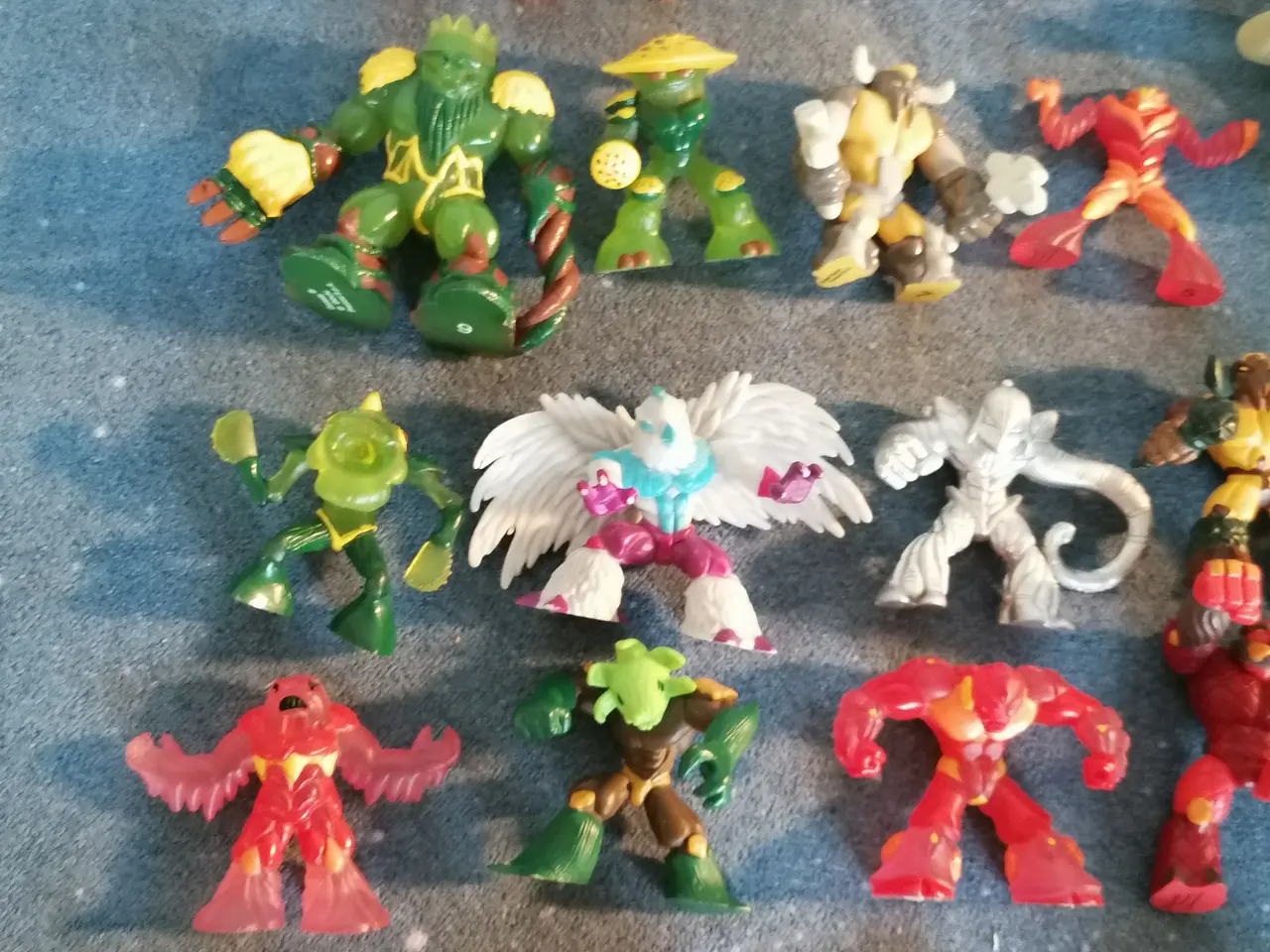 Billede 2 -  32 Flotte Gormiti Figurer