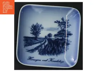 Royal Copenhagen askebæger fra Royal Copenhagen (str. 8,5x8,5 cm)