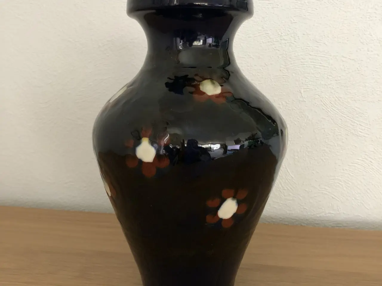 Billede 1 - Gl. Kahler vase