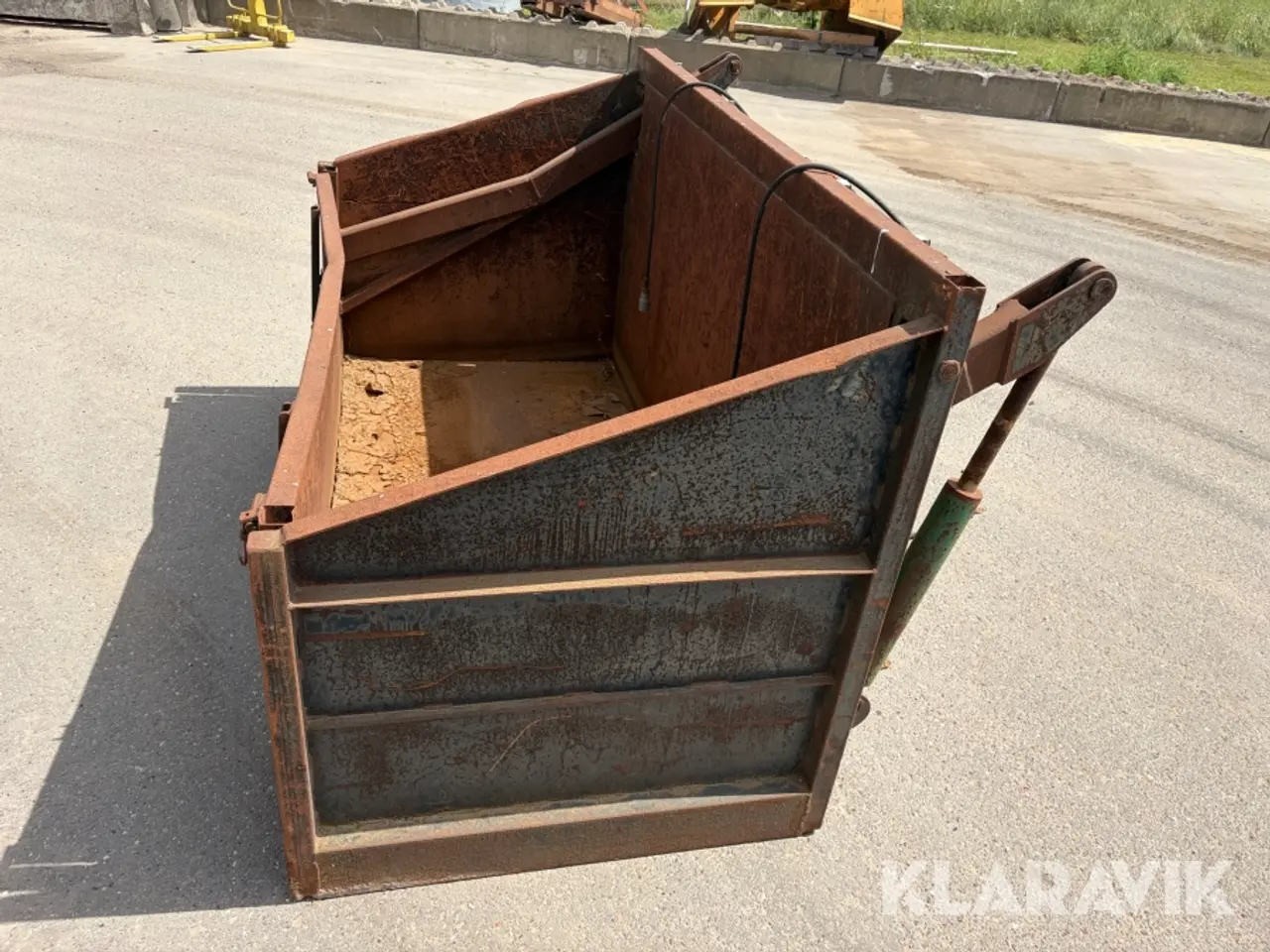 Billede 3 - Materialekasse lille Volvo beslag