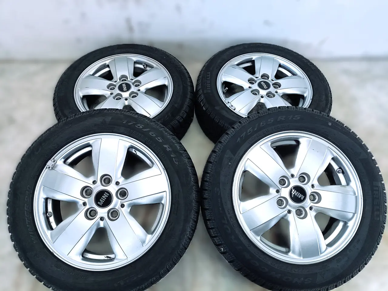 Billede 3 - 5x112 15" ET46 nav 66,6ø MINI vinter fælge TPMS