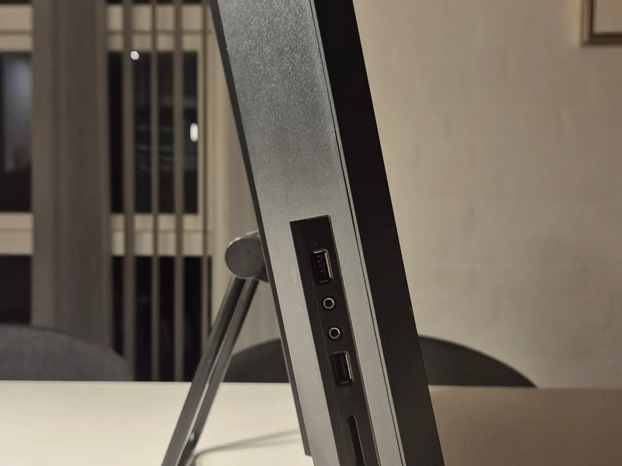 Billede 4 - Lenovo ThinkCentre M72z med tilbehør, i3, 8GB RAM