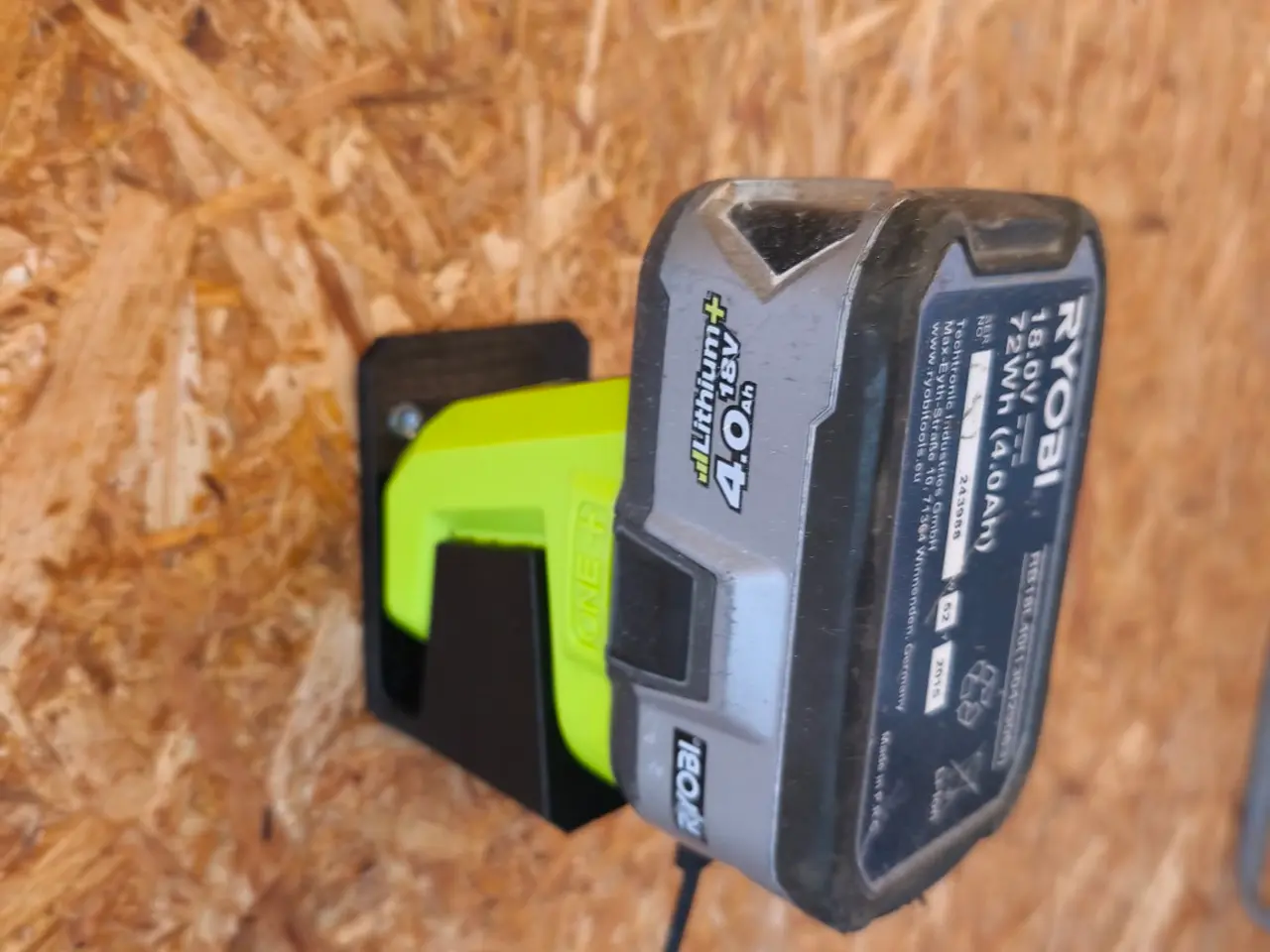 Billede 4 - Ryobi ONE+ ladeholder – 3D-printet vægholder