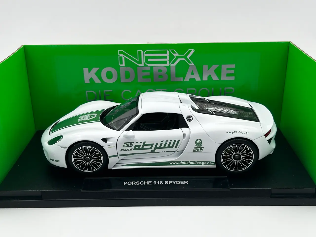 Billede 7 - 2015 Porsche 918 Spyder Dubai Police 1:18