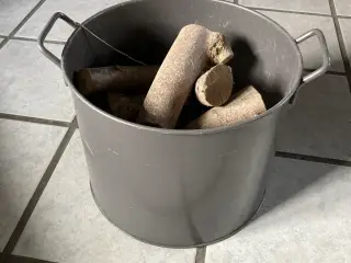 Brovst brændespande