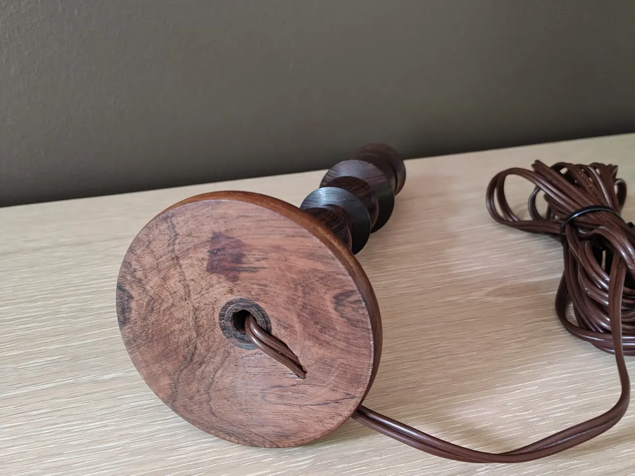 Billede 4 - Flot gammel palisander bordlampe