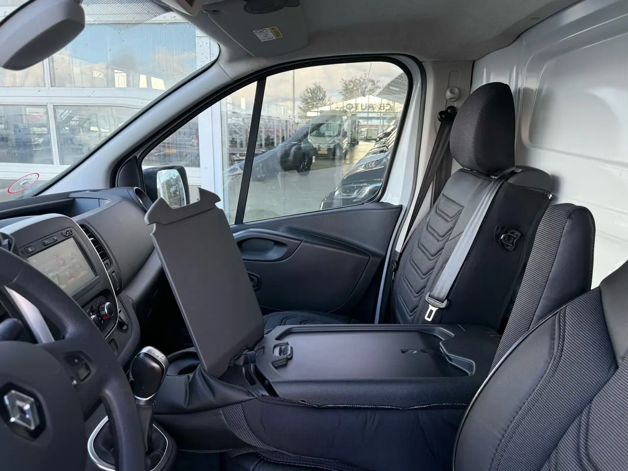 Billede 11 - Renault Trafic T29 L2H1 2,0 DCI Tekno 145HK Van 6g Aut.