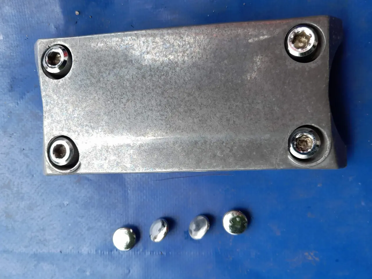 Billede 13 - Honda VF 700 Magna RC21 Dele