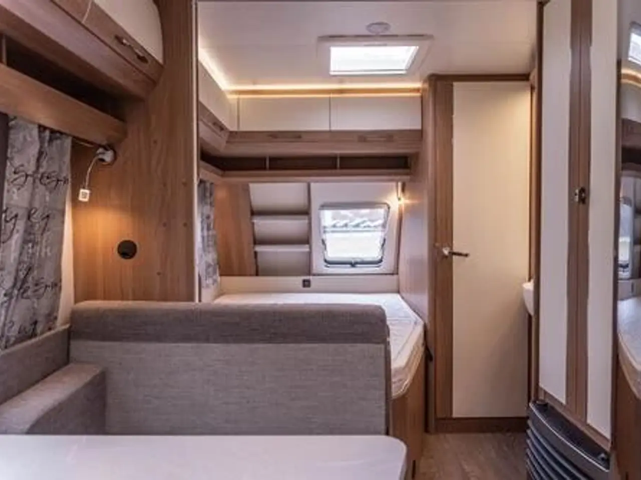 Billede 4 - Hobby De Luxe 400 SFE
