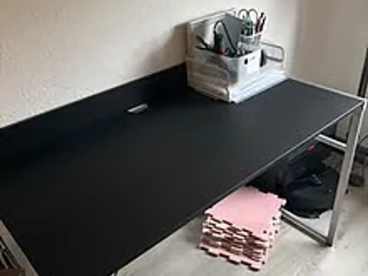 Billede 1 - Skrivebord