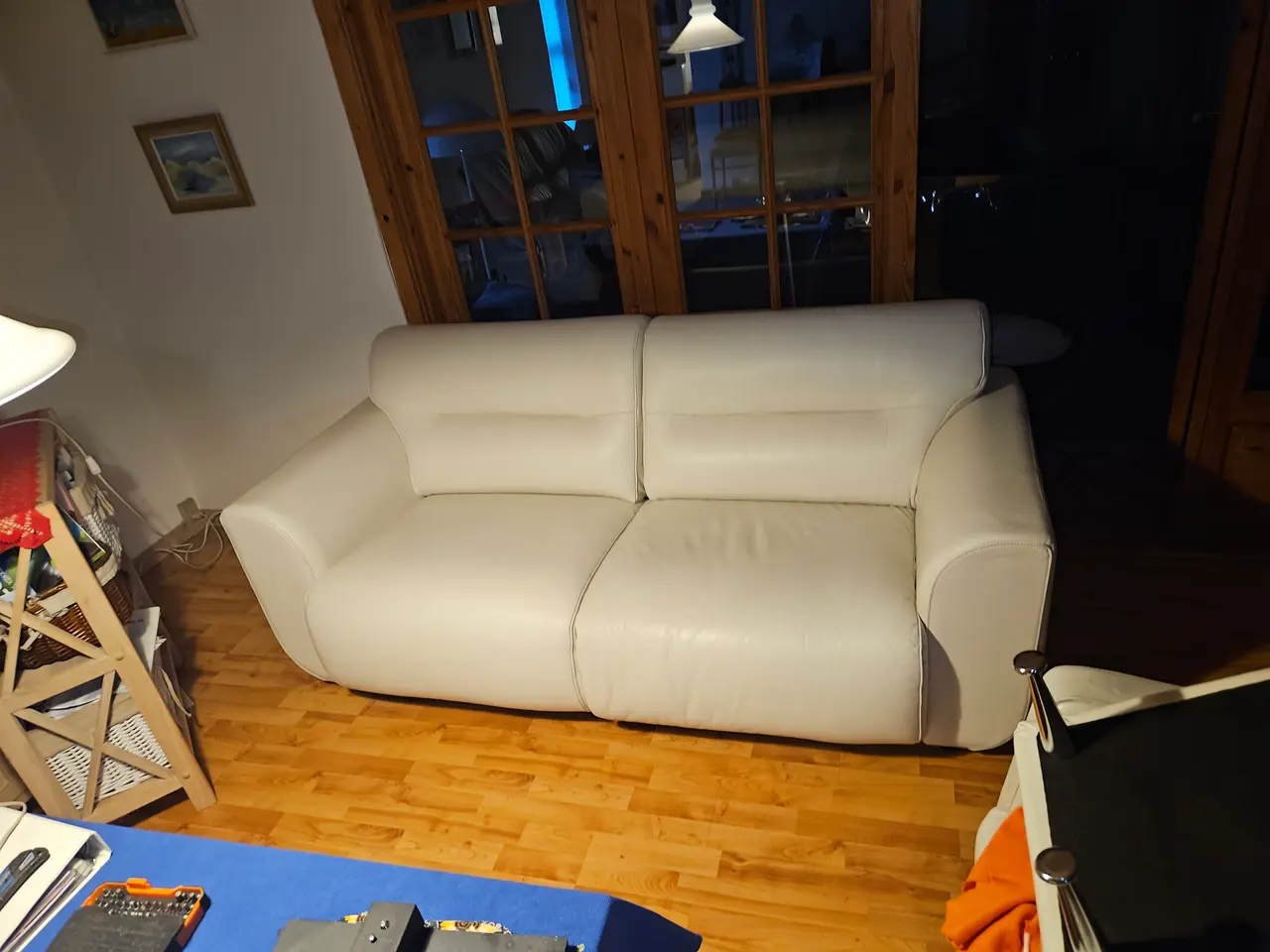 Billede 2 - 3 og 2 plads sofa hvid læder.