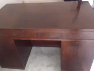 Kasseskrivebord fra omkring 1920