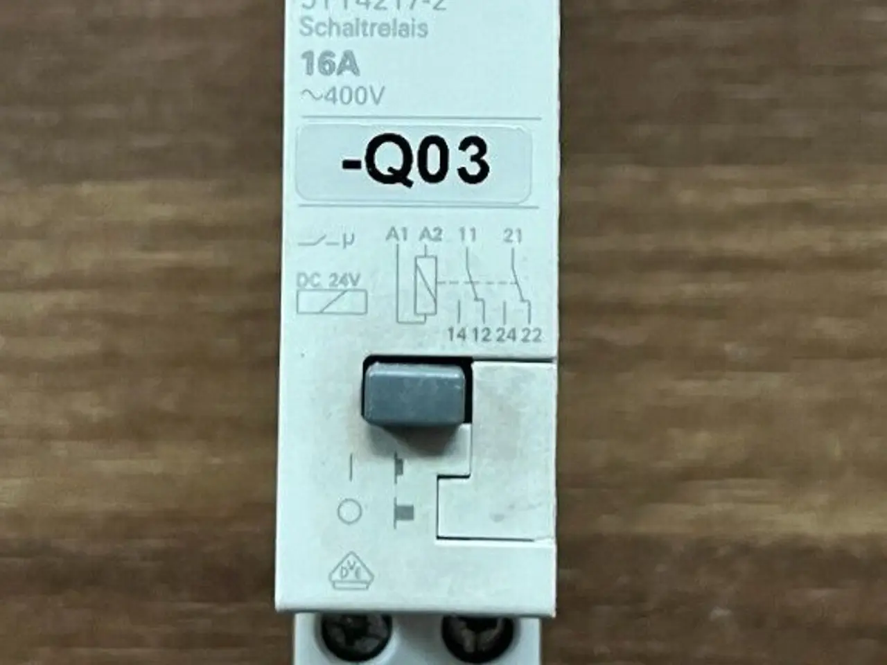 Billede 1 - Siemens 5TT4217-2 Control relæ, 16A 400V, DIN Rail
