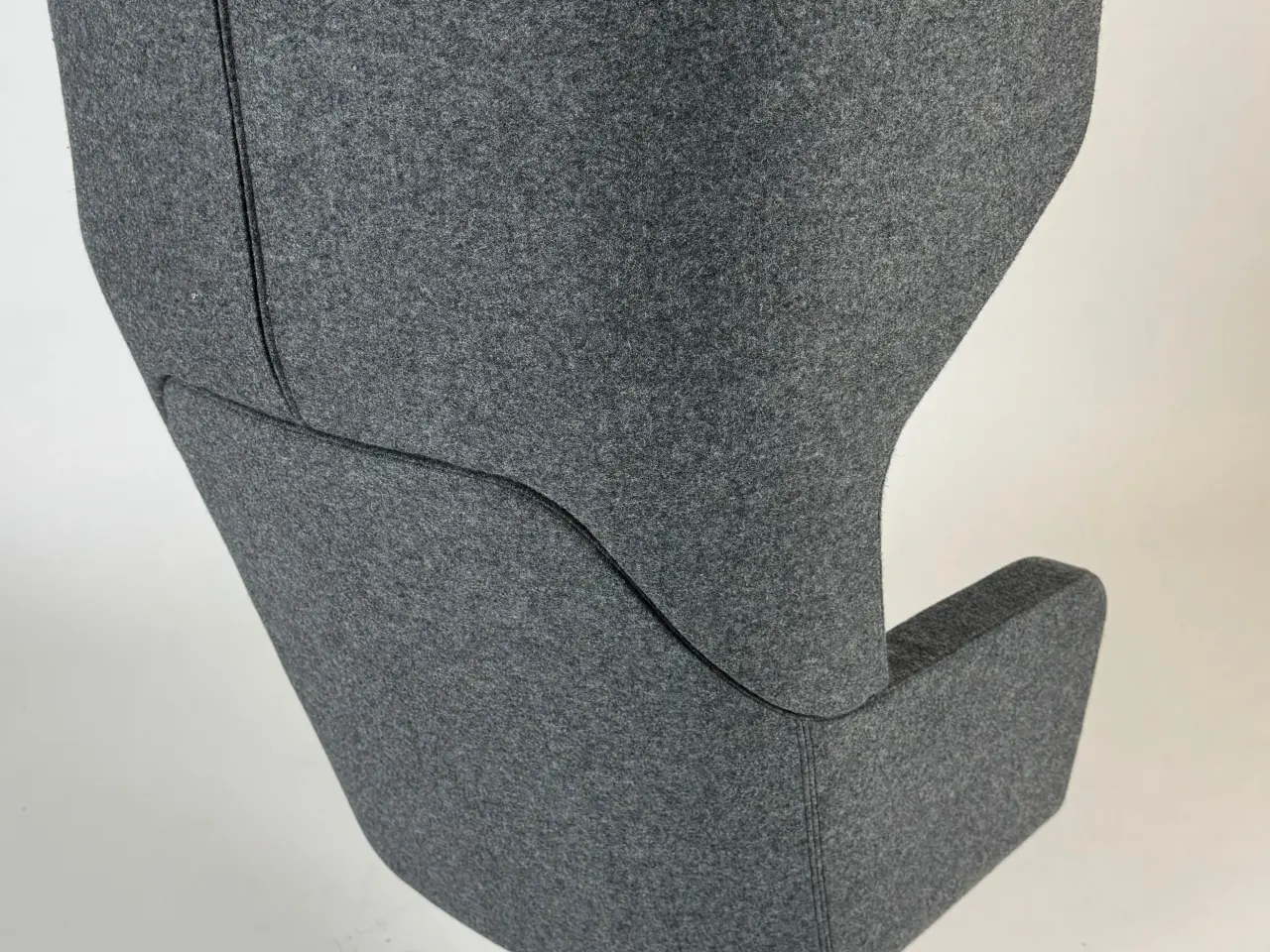 Billede 7 - Four Design Harc Tub High Back Loungestol – Mørkegrå med Antracit Stel
