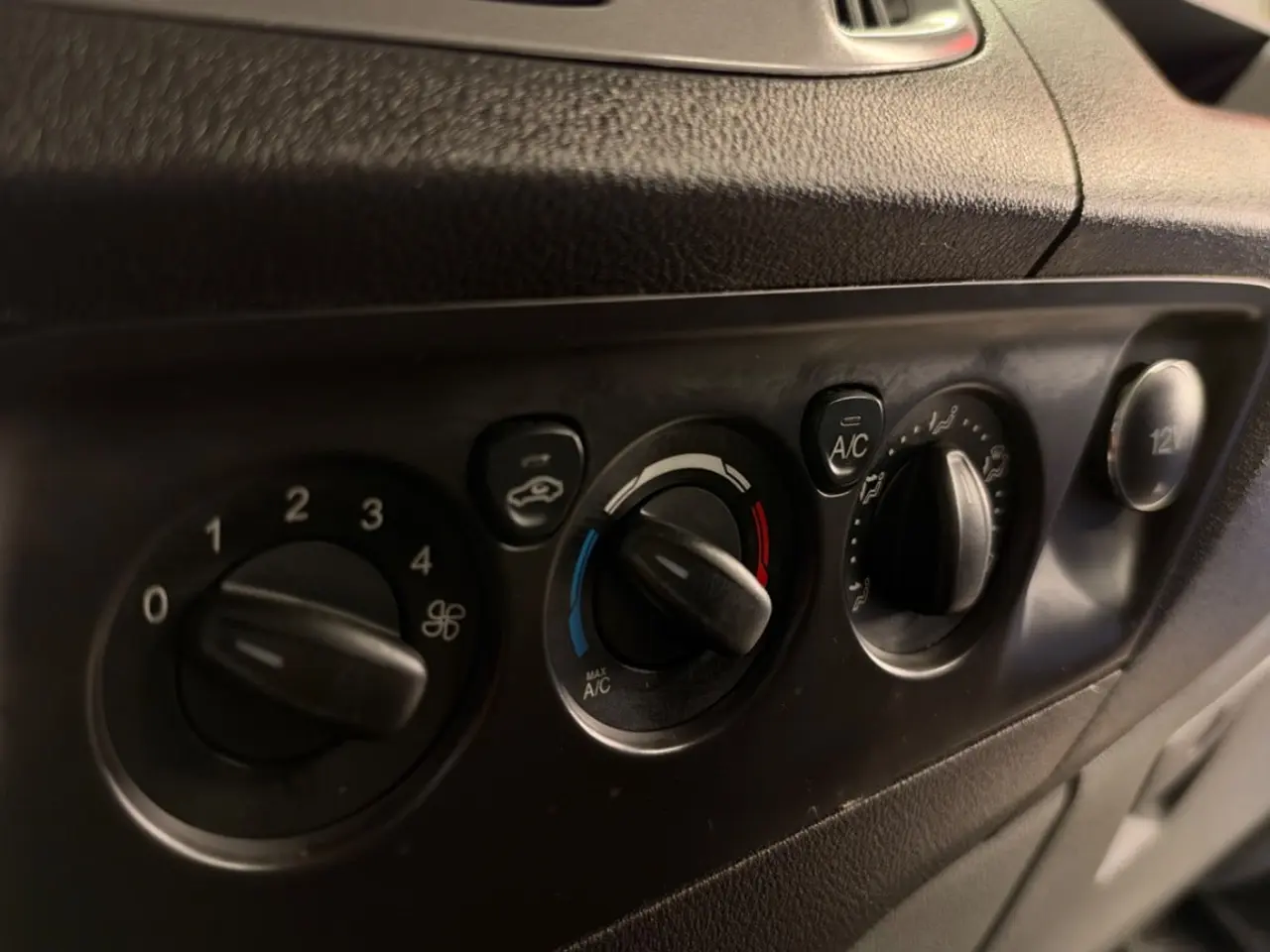 Billede 9 - Ford Transit Custom 270 L1 2,2 TDCi 125 Trend