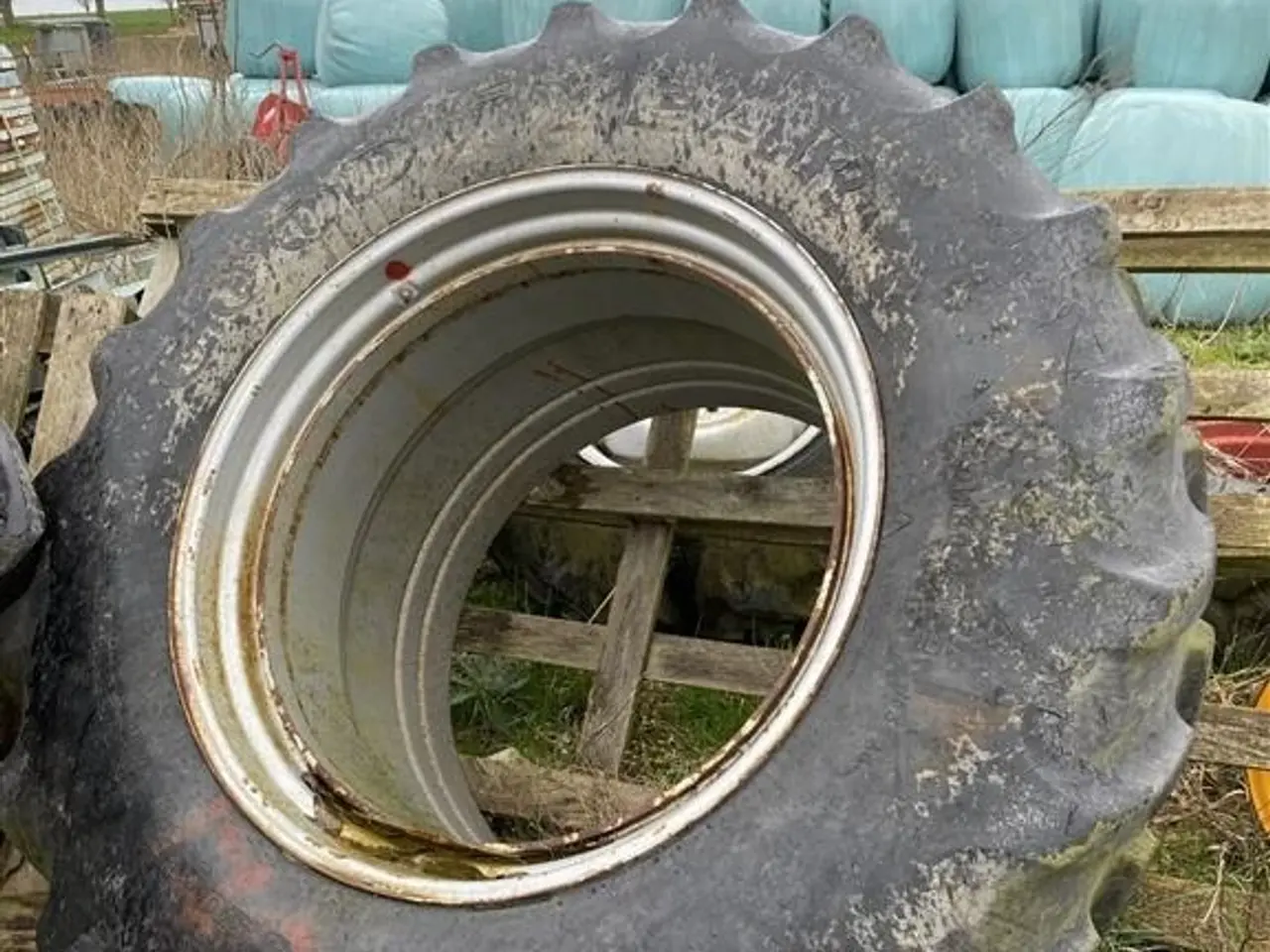 Billede 2 - Goodyear 20.8 R42