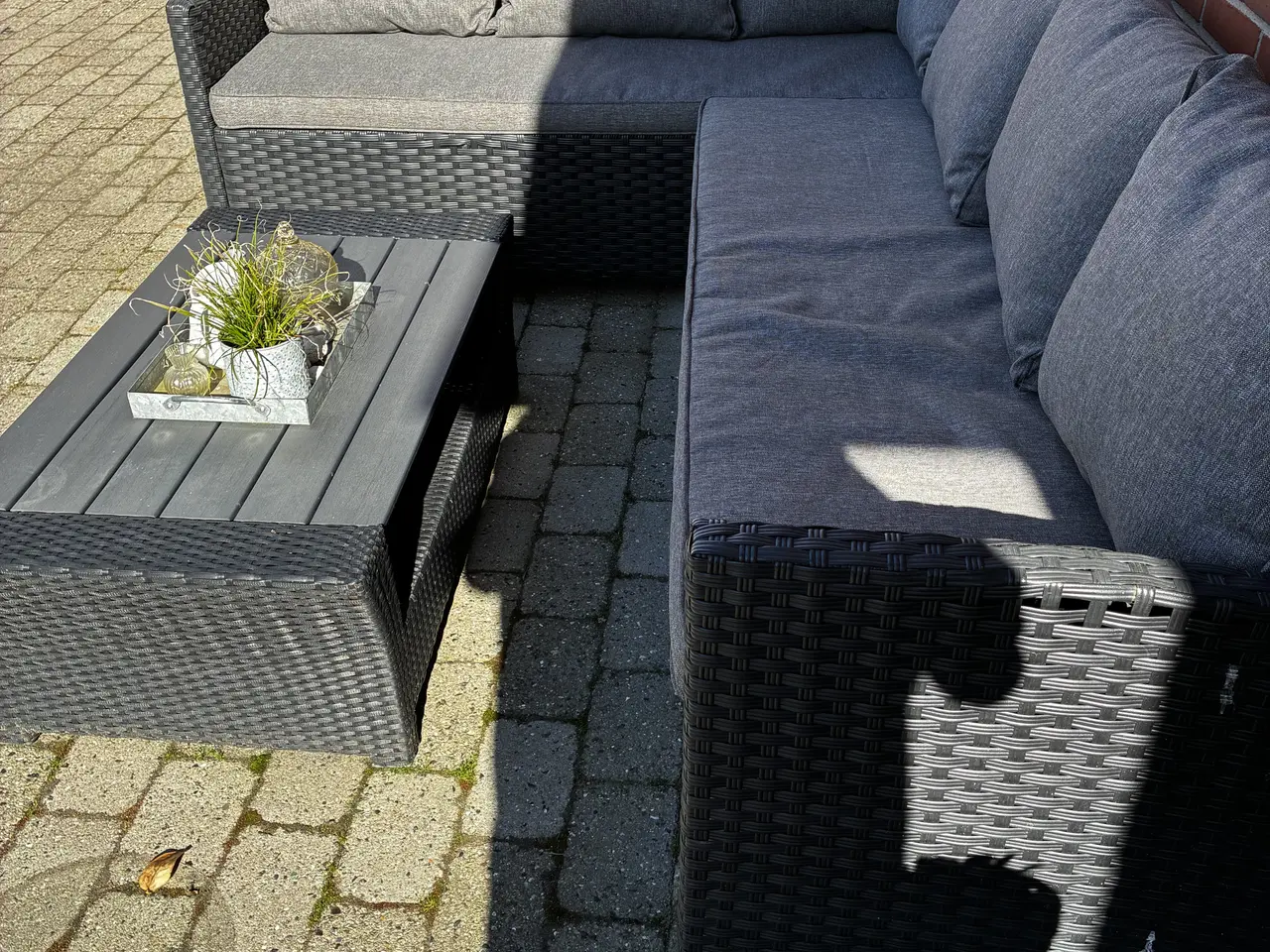 Billede 4 - Hjørnesofa lounge med grå hynder