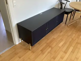 Mistral TV Møbel med 3 stoflåger