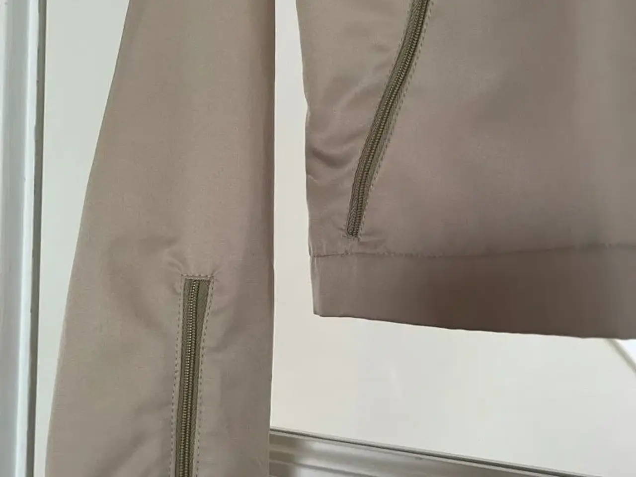 Billede 4 - Meget fin Moncler vindjakke